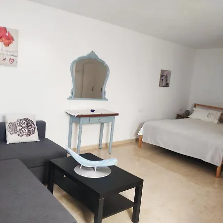 One Bedroom Apartment In Tazacorte Buitenkant foto