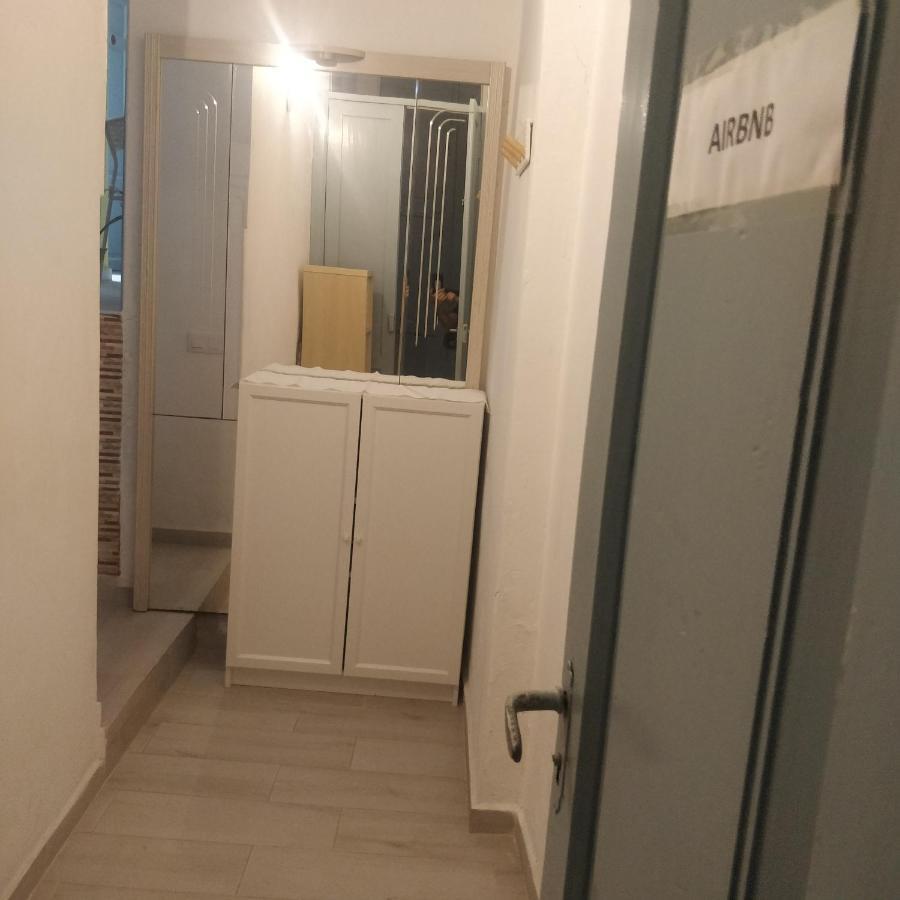 One Bedroom In Appartement